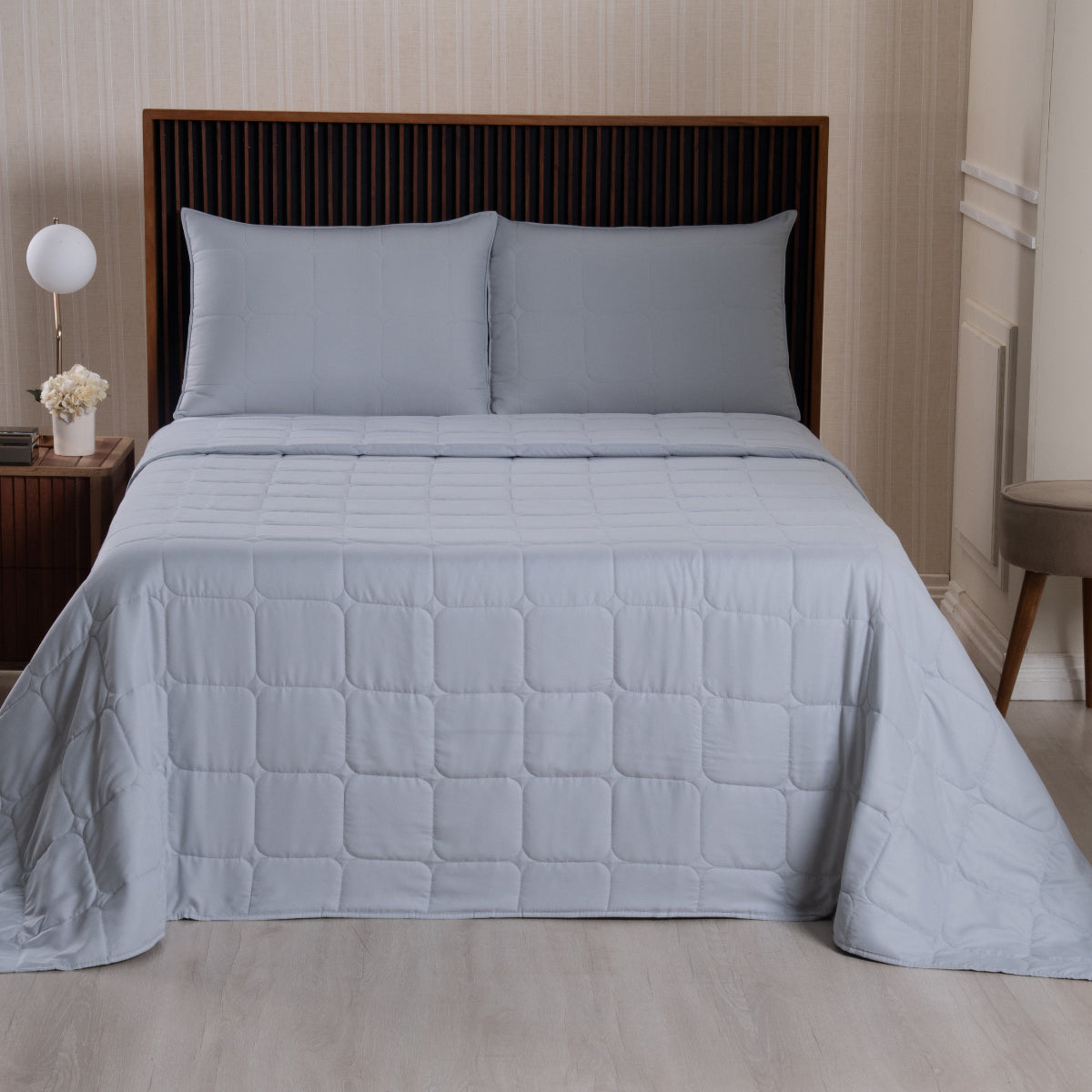 Colcha Cobre Leito King 3 Peças Percal 400 Fios Dupla Face Matelado Na Costura - Raraluz Casa - Cinza